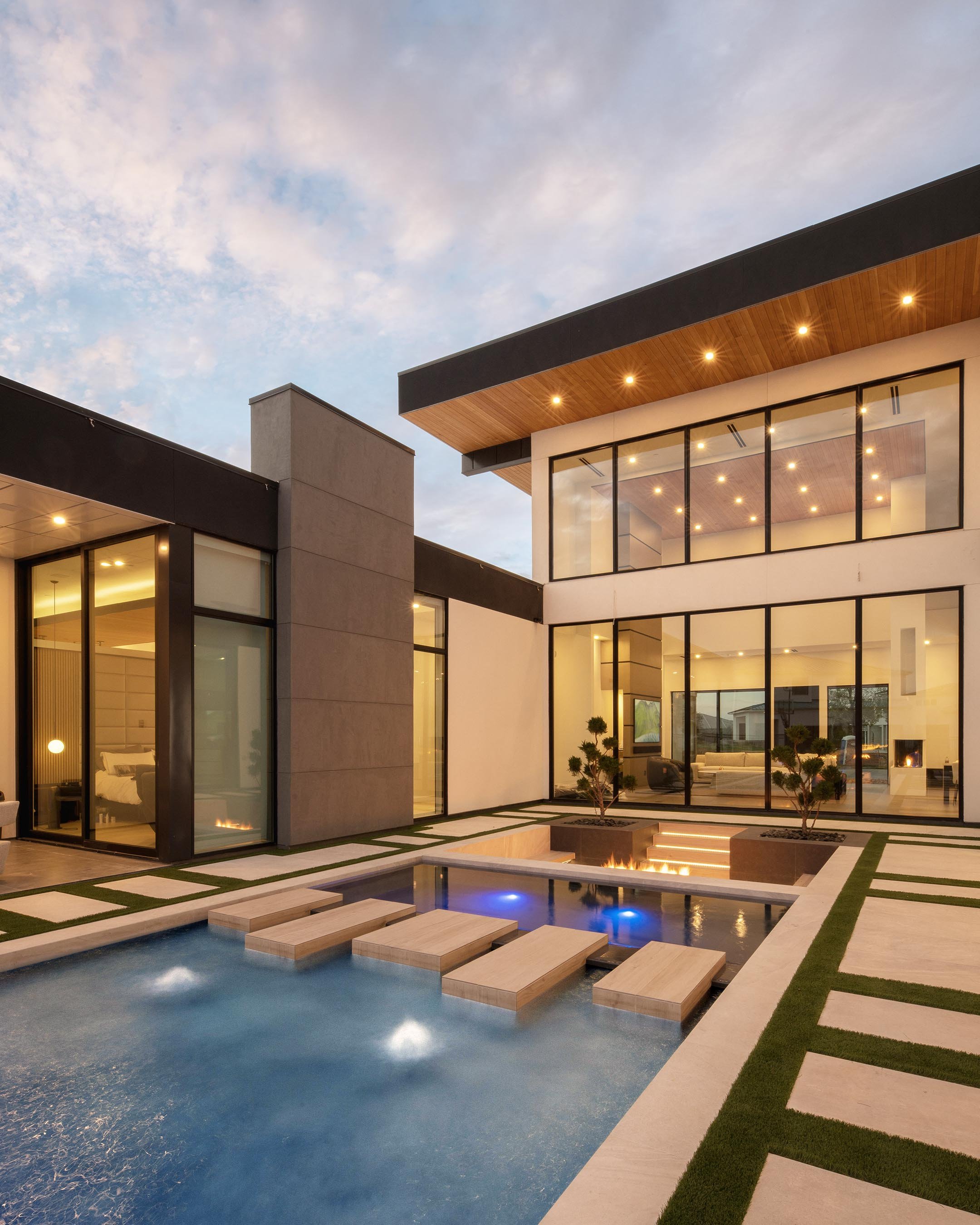Modern Frisco luxury home